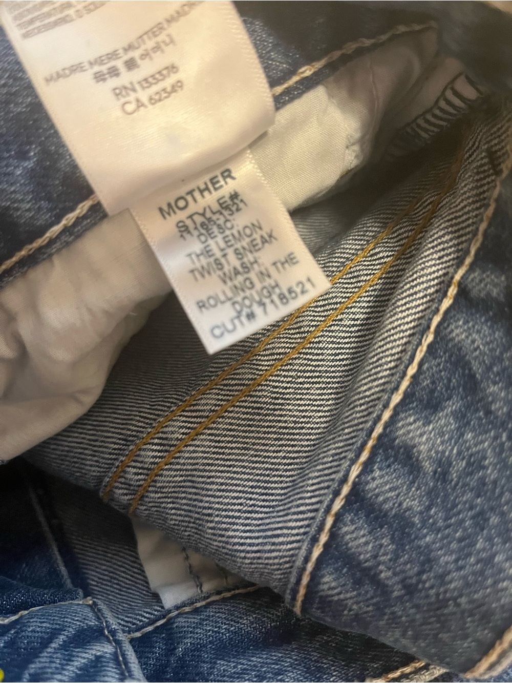 MOTHER SNACKS! The Lemon Twist Sneak Jeans, Wash “Rolling In The Dough” Size 27 - Picture 4 of 4